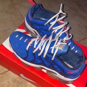 Selling VaporMax Plus (Racer Blue University Red) Size:8